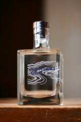 Komaki Gin 48゜箱付き　500ML
